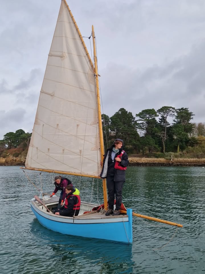 Aux ateliers de lEnfer charpentiers et voiliers se font un 1 1354352953386738 - Accueil - Quimper Brest Aux ateliers de lEnfer charpentiers et voiliers se font un 1 1354352953386738 - Accueil - Quimper Brest